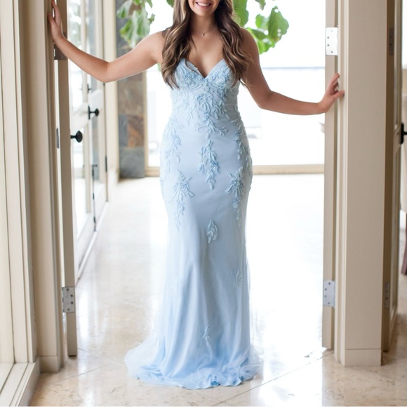 faviana dress - Picture 1 of 3